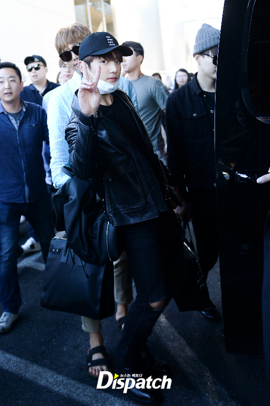 korea korean kpop idol boy band group bts bbma airport fashion bangtan boys jungkook billboard las vegas arrival guys men kpopstuff