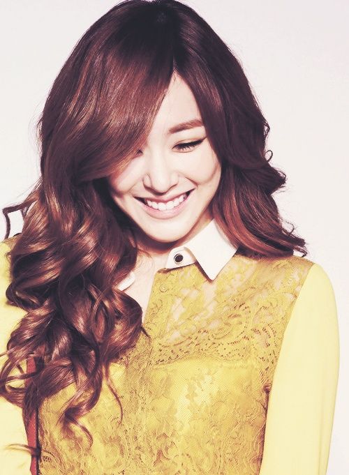 CURLY HAIR - Kpop Korean Hair and Style (500 x 681 Pixel)