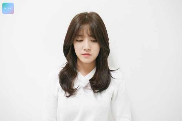 Wavy Layered Cut Kpop Korean Hair And Style